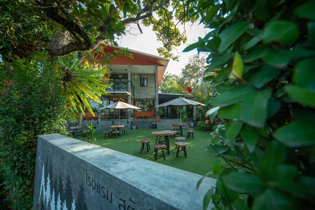 Hotel Stucco Loft Residency Chiang Mai Zewnętrze zdjęcie